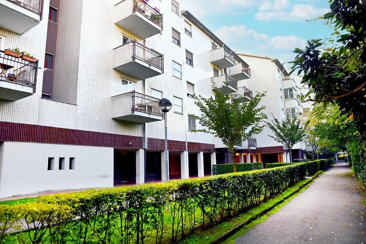 Guest House Lucca  Μιλάνο